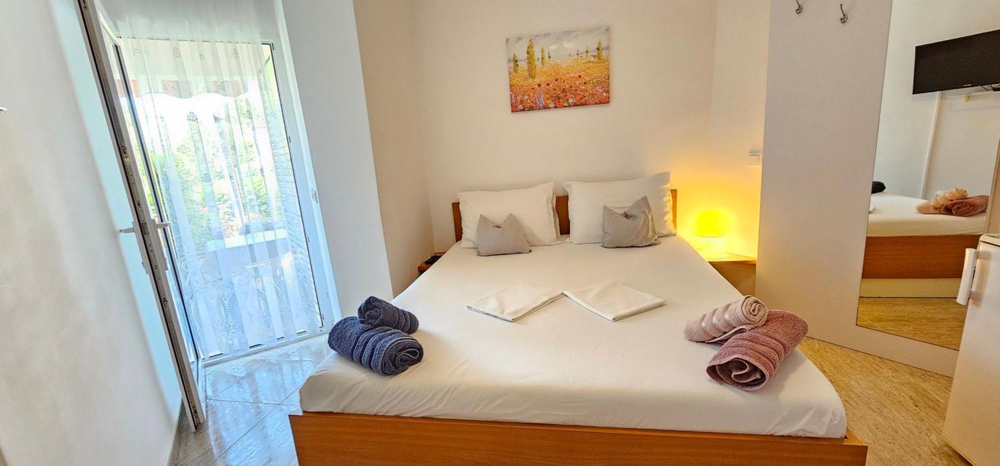 Apartment Tonci Novalja Luaran gambar